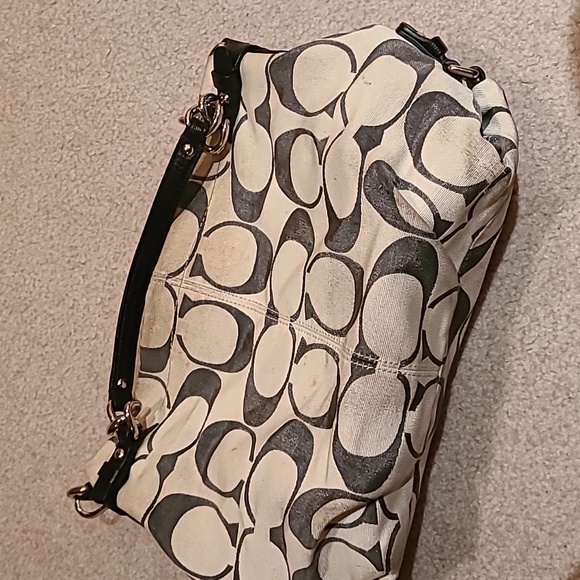 Coach Purse - Picture 2 of 8